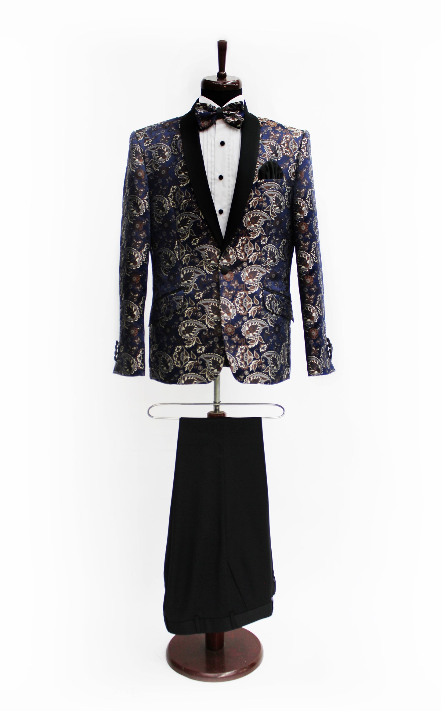 Costum ceremonie cromatic
